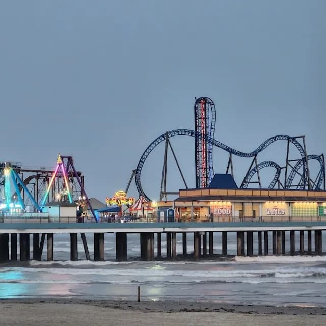 Galveston Island Historic Pleasure Pier — 1.5-3 hours; 2-3 hours pre-cruise activity near Port of Galveston