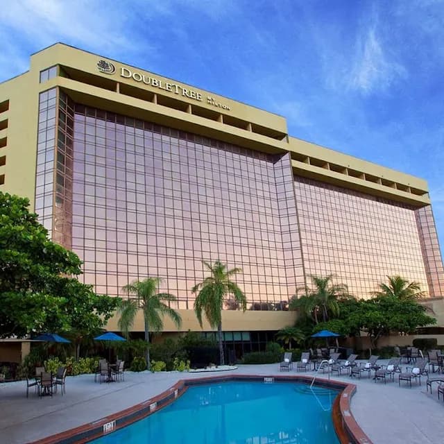 DoubleTree by Hilton Miami Airport — pre-cruise hotel 20 min drive from PortMiami