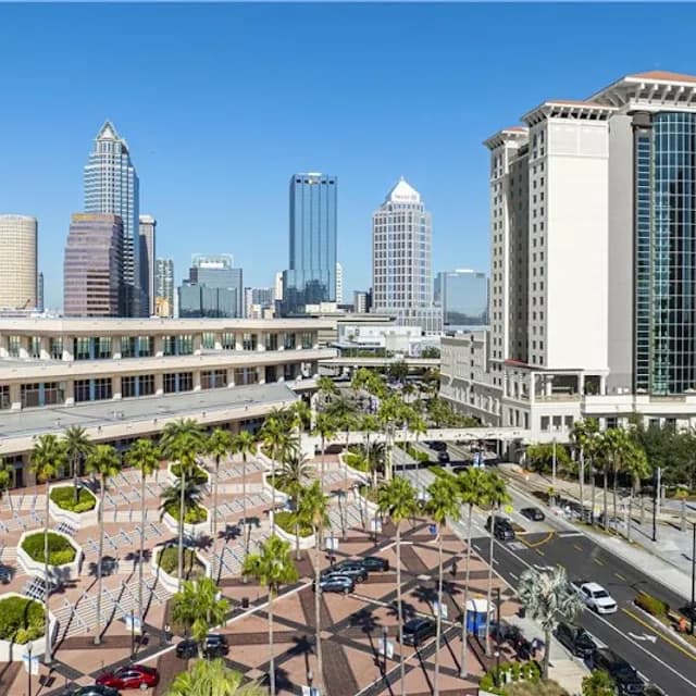 Embassy Suites Tampa Downtown Convention Center — pre-cruise hotel 8 min drive from Port Tampa Bay