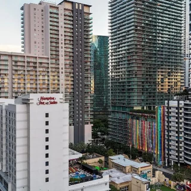 Hampton Inn & Suites Miami Brickell Downtown — pre-cruise hotel 12 min drive from PortMiami