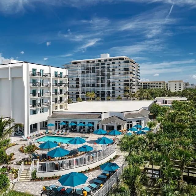 Hilton Garden Inn Cocoa Beach Oceanfront — pre-cruise hotel 15 min drive from Port Canaveral