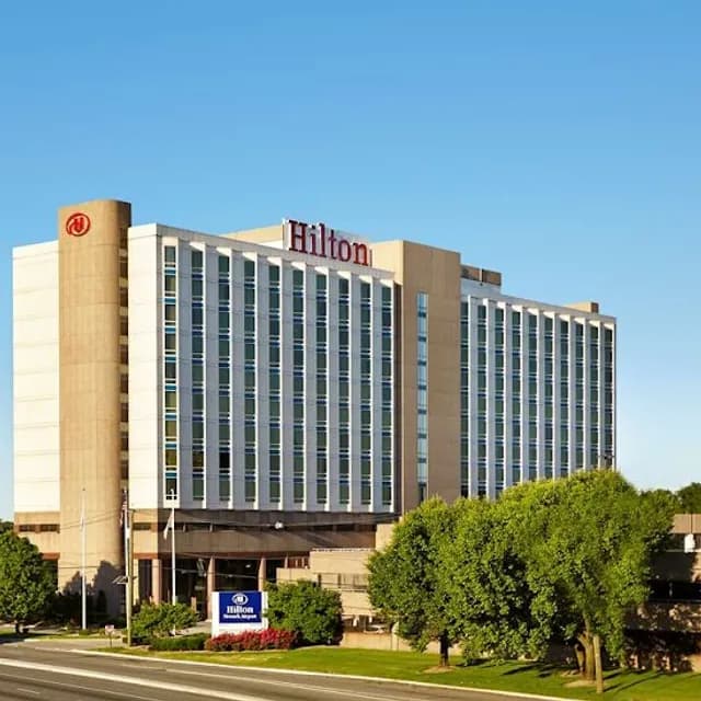 Hilton Newark Airport — pre-cruise hotel 20 min drive from Cape Liberty Cruise Port