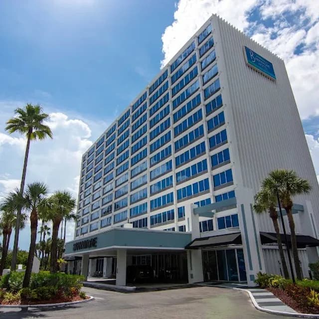 The Barrymore Hotel Tampa Riverwalk — pre-cruise hotel 10 min drive from Port Tampa Bay
