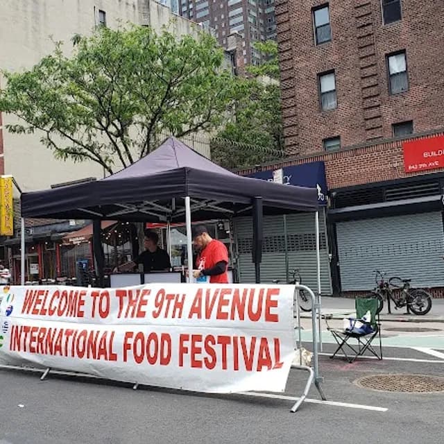 9th Avenue Food Crawl — 1-2 hours pre-cruise activity near Manhattan Cruise Terminal