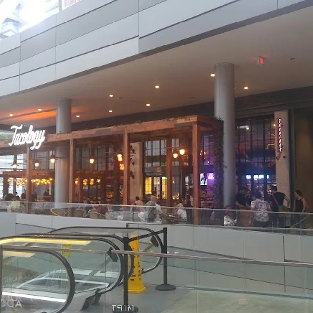 Brickell City Centre — 1-2 hours pre-cruise activity near PortMiami