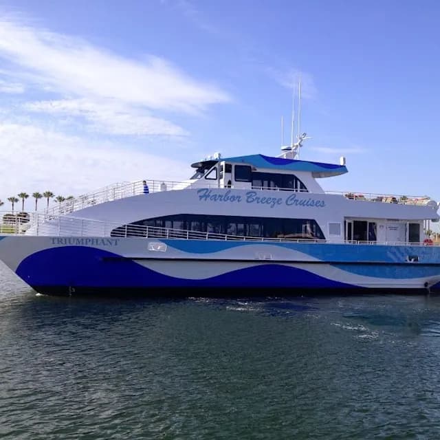 Harbor Breeze Whale Watching — 2-3 hours pre-cruise activity near Port of Long Beach