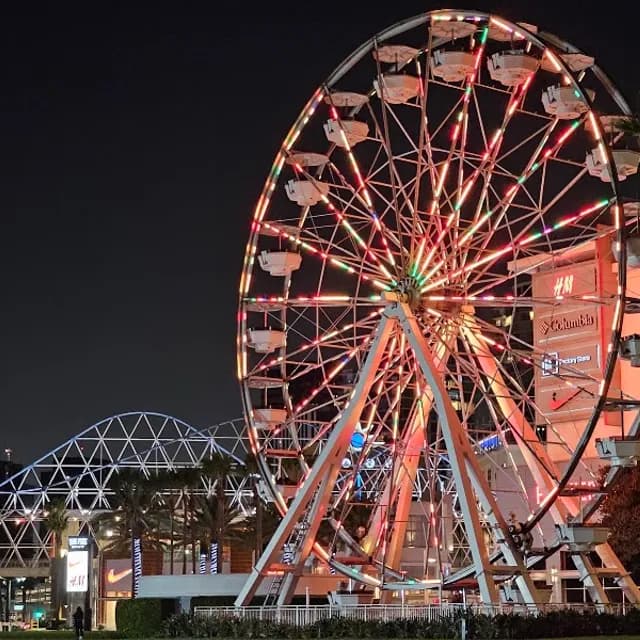 Long Beach Ferris Wheel — 30 min pre-cruise activity near Port of Long Beach