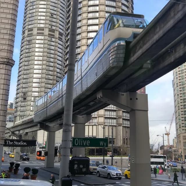 Seattle Monorail — 30 min round trip pre-cruise activity near Port of Seattle