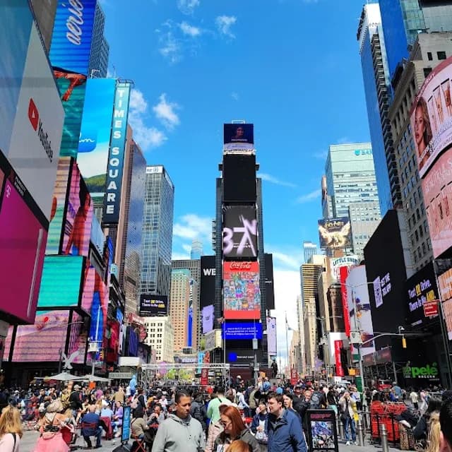 Times Square Character Spotting — 30 min - 1 hour; 30-45 min pre-cruise activity near Manhattan Cruise Terminal