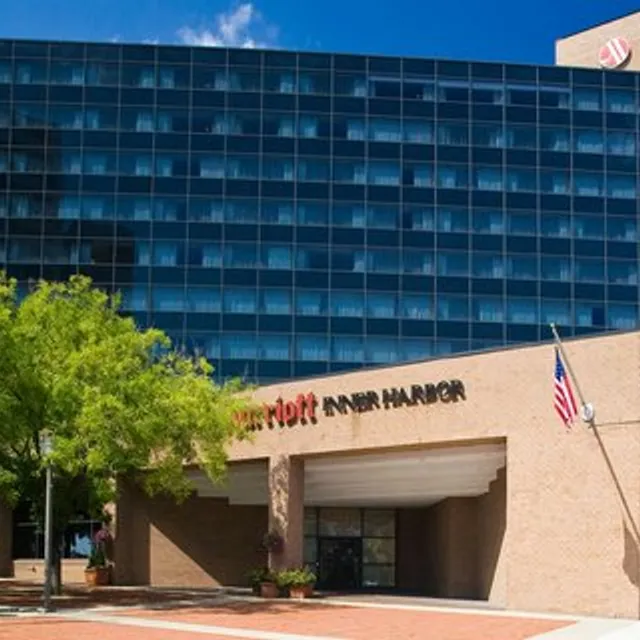Baltimore Marriott Inner Harbor at Camden Yards — pre-cruise hotel 10 min drive from Port of Baltimore