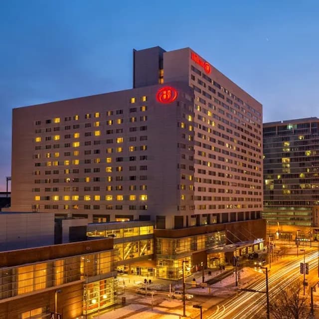 Hilton Baltimore Inner Harbor — pre-cruise hotel 10 min drive from Port of Baltimore